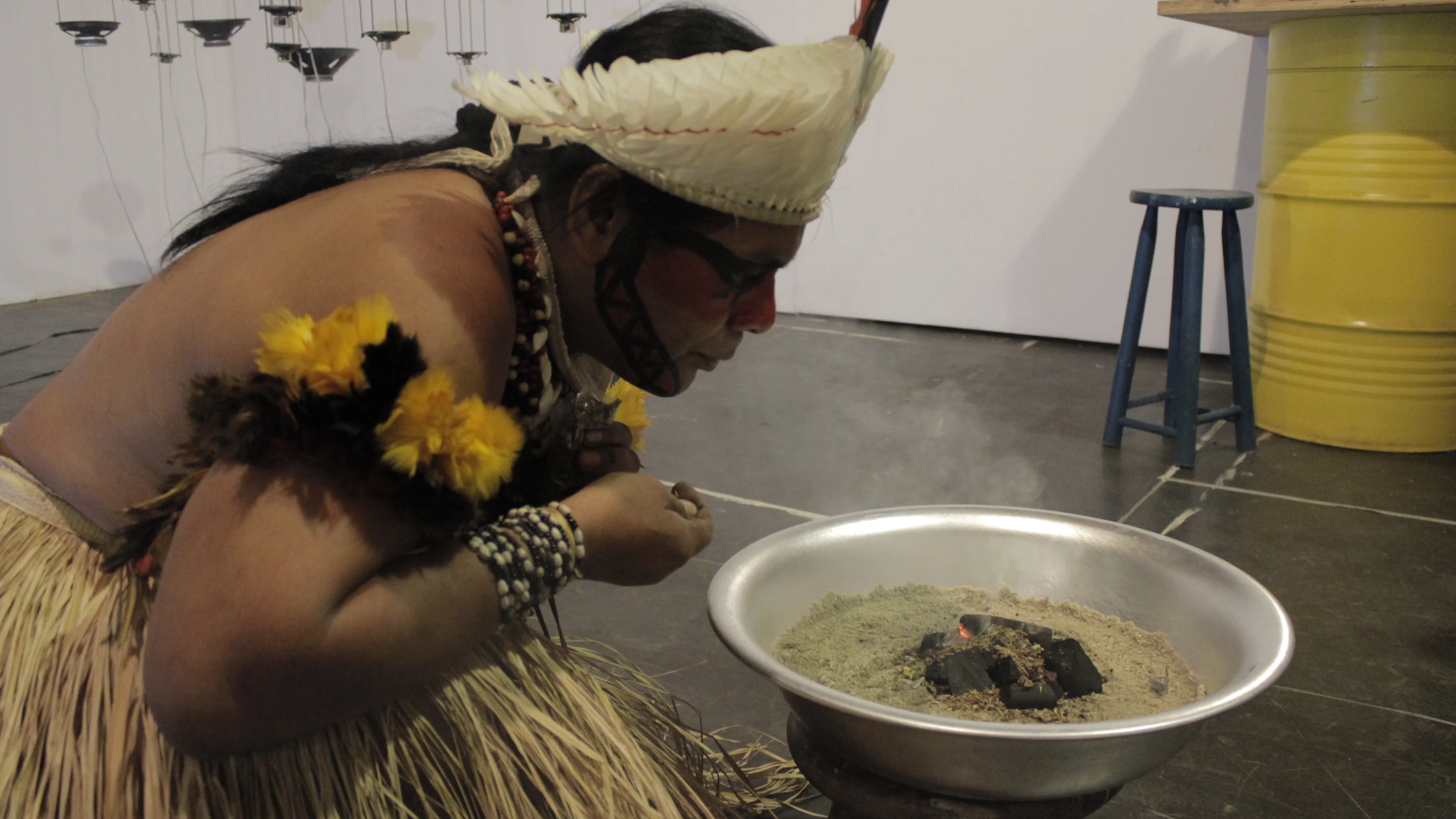 Marta Ferracin — Ritual indígena na abertura da exposição